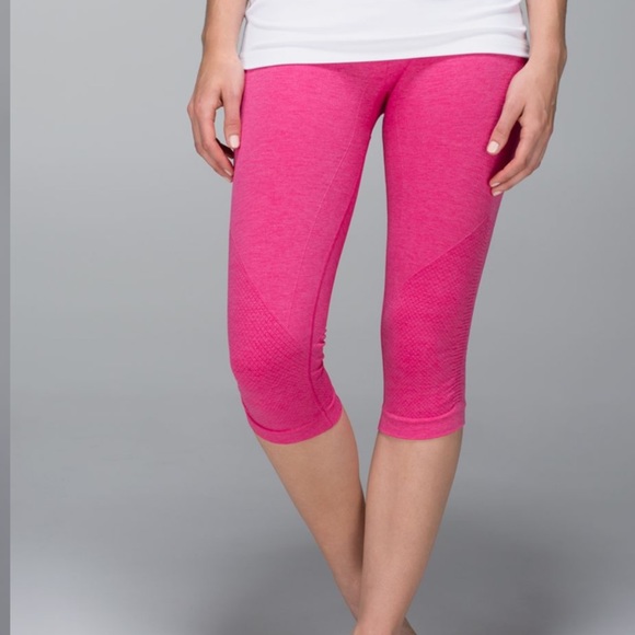 Lululemon In the Flow Crop II Leggings - Picture 2 of 10